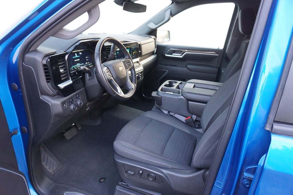 2022 Chevrolet Silverado 1500 LT LT1