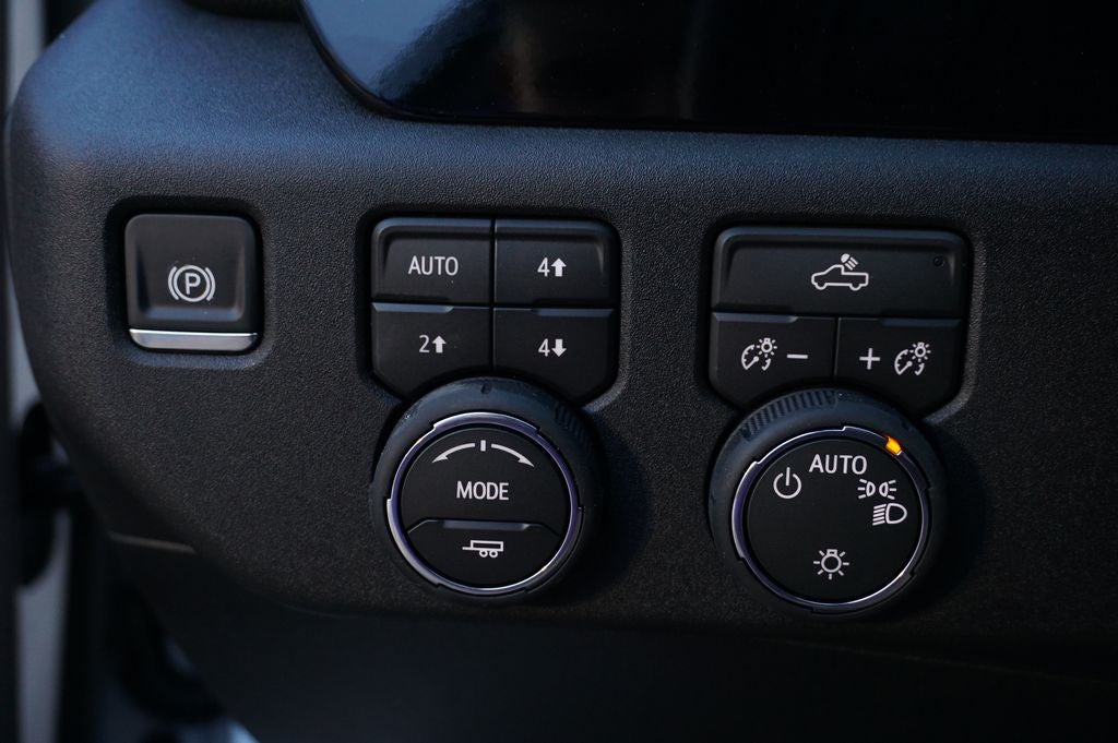 2026 Chevrolet Silverado 1500 LT LT1