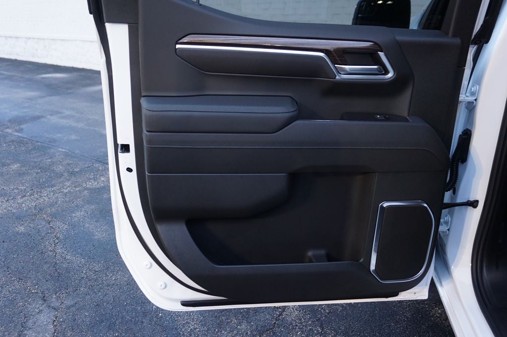 2026 Chevrolet Silverado 1500 LT LT1