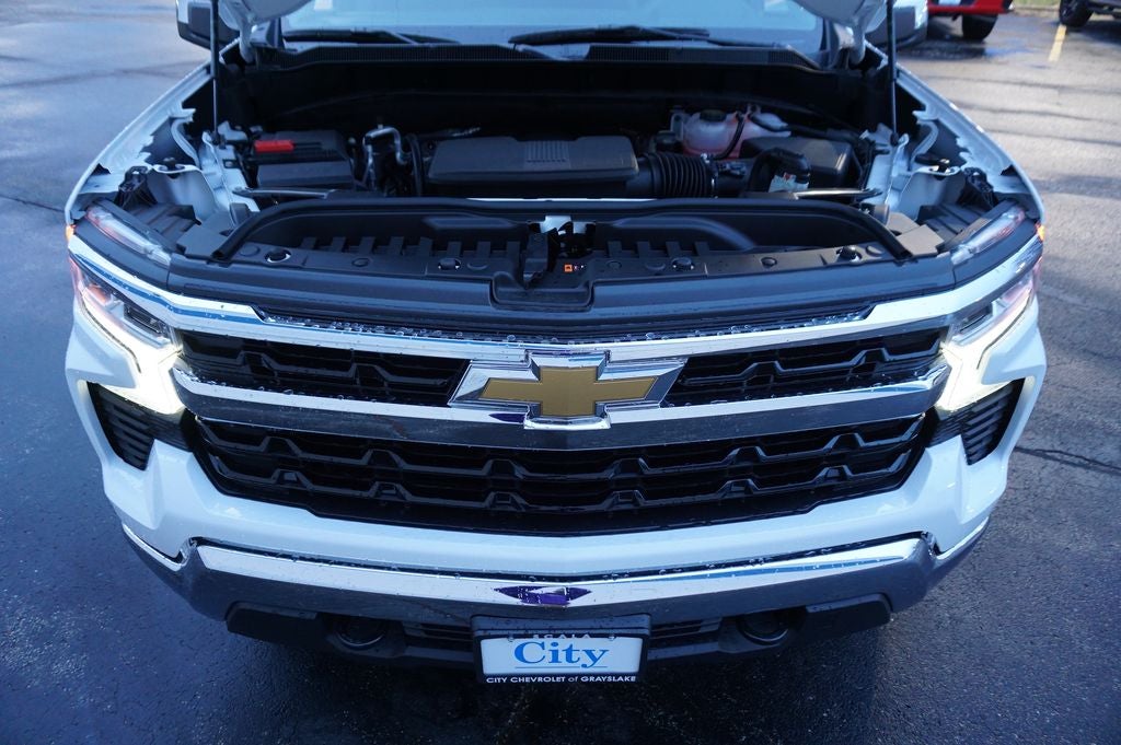 2026 Chevrolet Silverado 1500 LT LT1
