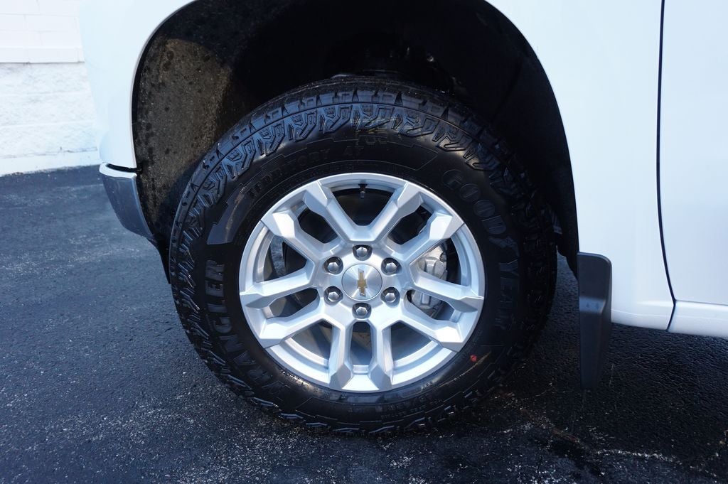 2026 Chevrolet Silverado 1500 LT LT1