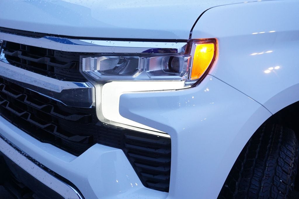 2026 Chevrolet Silverado 1500 LT LT1