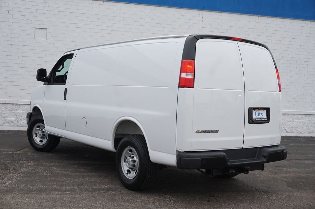 2025 Chevrolet Express 2500 Work Van Cargo