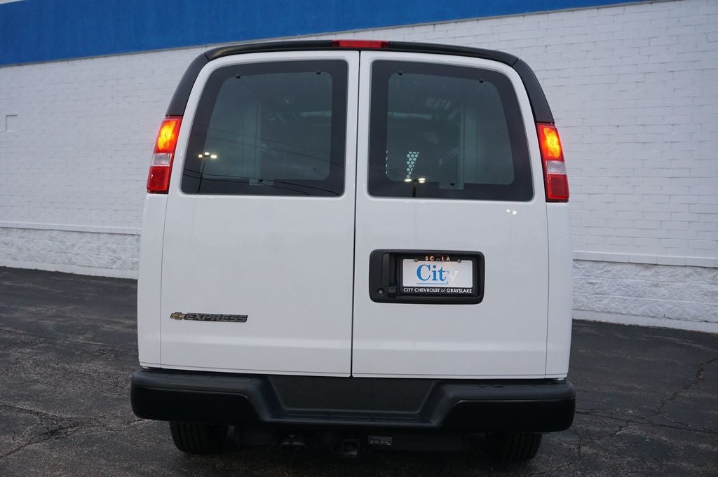 2025 Chevrolet Express 2500 Work Van Cargo