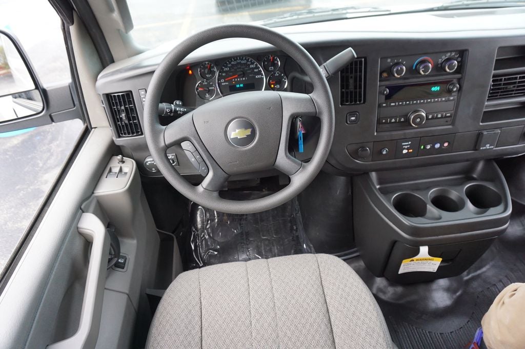 2025 Chevrolet Express 2500 Work Van Cargo
