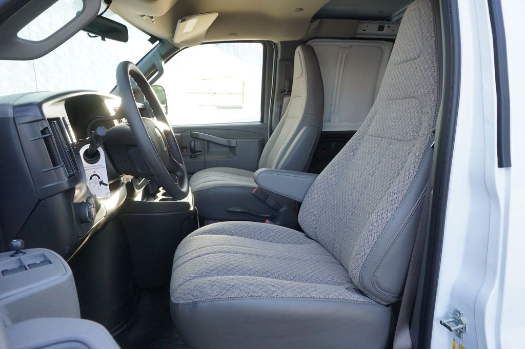 2026 Chevrolet Express 2500 Work Van Cargo