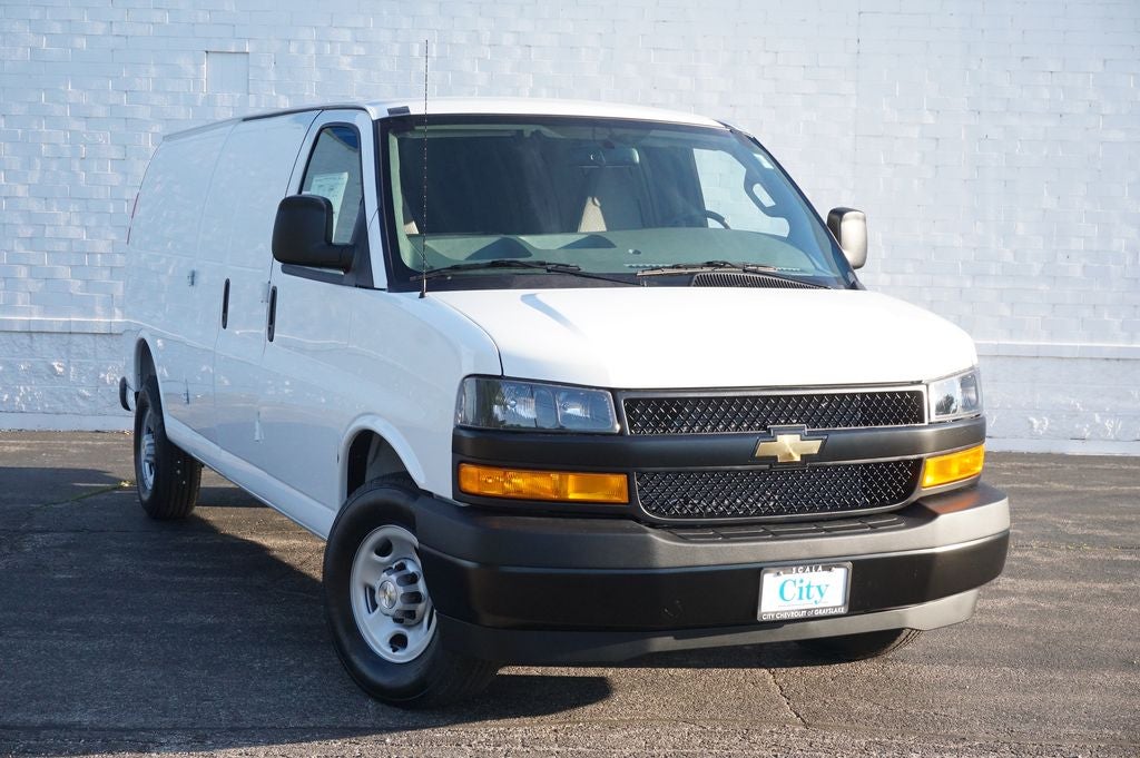 2026 Chevrolet Express 2500 Work Van Cargo