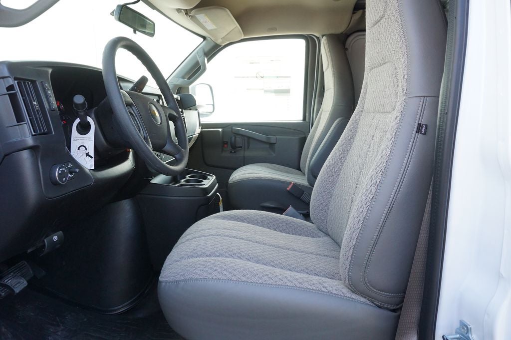 2026 Chevrolet Express 3500 Work Van Cargo