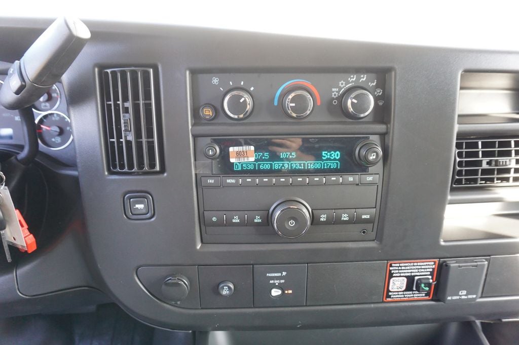 2026 Chevrolet Express 3500 Work Van Cargo
