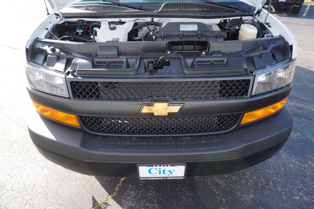 2026 Chevrolet Express 3500 Work Van Cargo