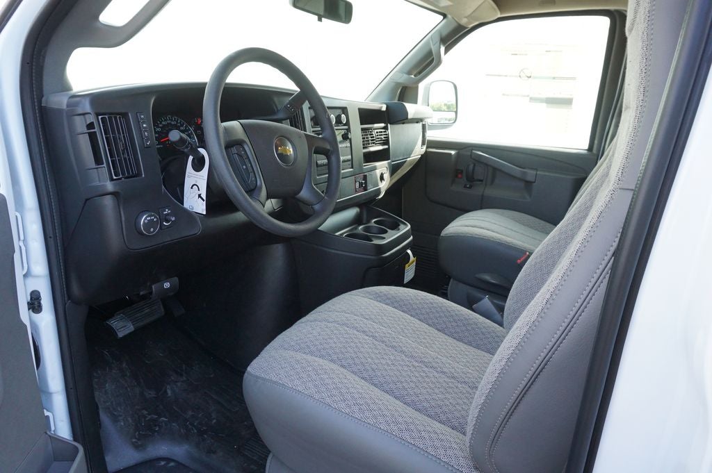 2026 Chevrolet Express 3500 Work Van Cargo