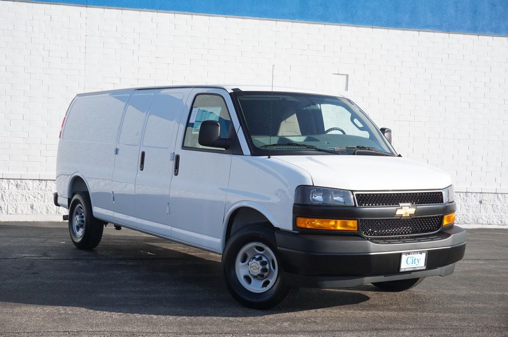 2026 Chevrolet Express 3500 Work Van Cargo