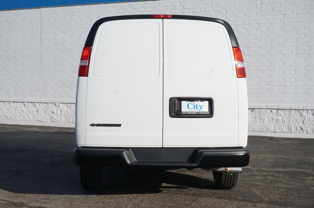 2026 Chevrolet Express 3500 Work Van Cargo