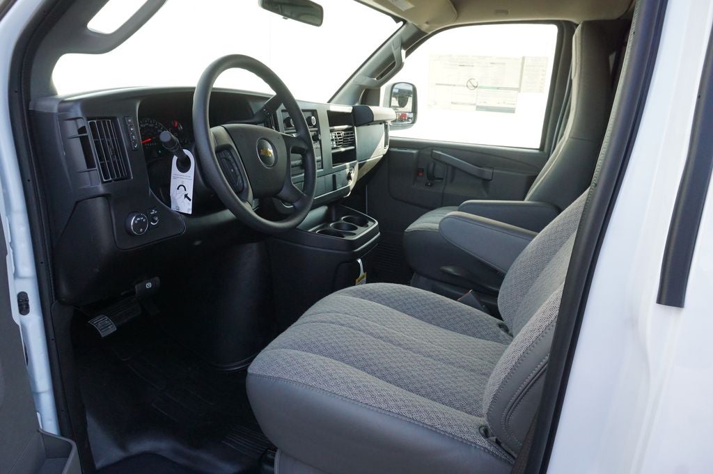 2026 Chevrolet Express 3500 Work Van Cargo