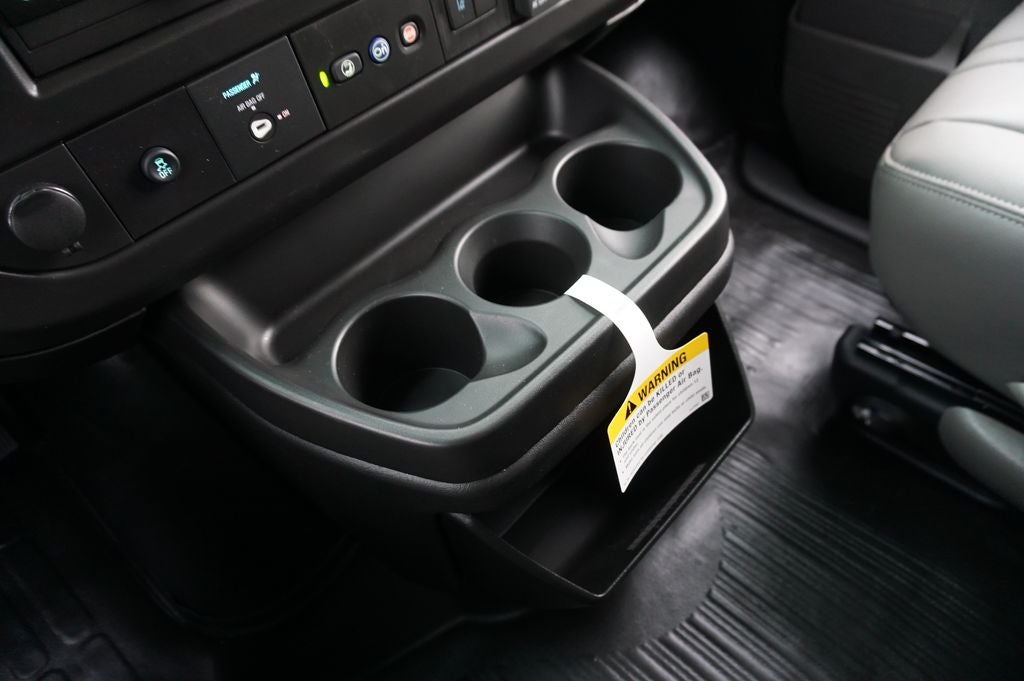 2025 Chevrolet Express 3500 Work Van Cargo