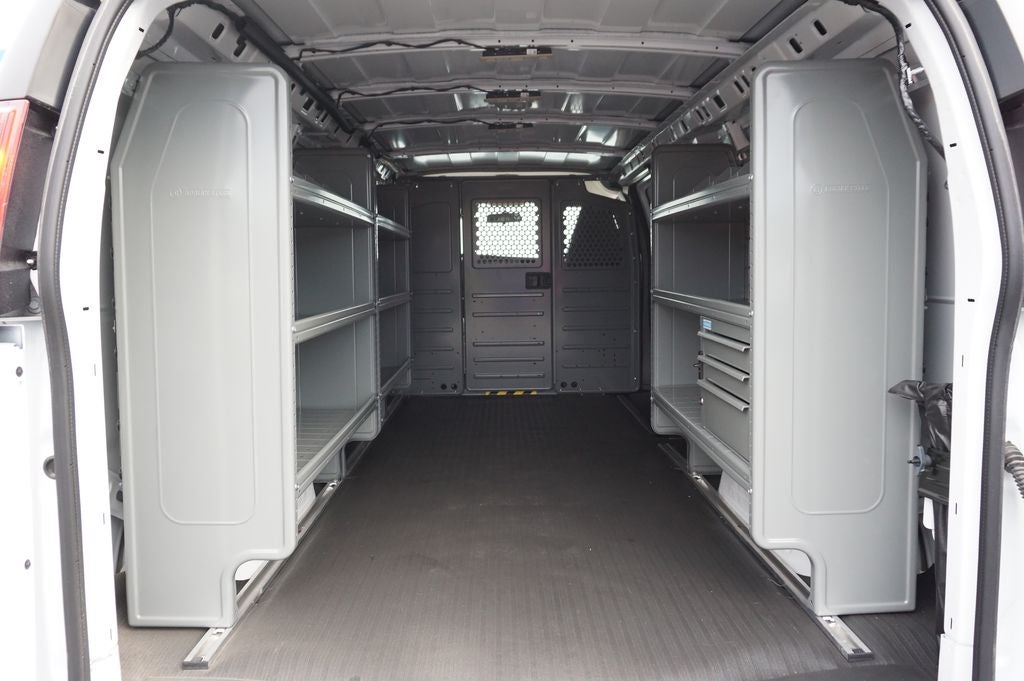 2025 Chevrolet Express 3500 Work Van Cargo