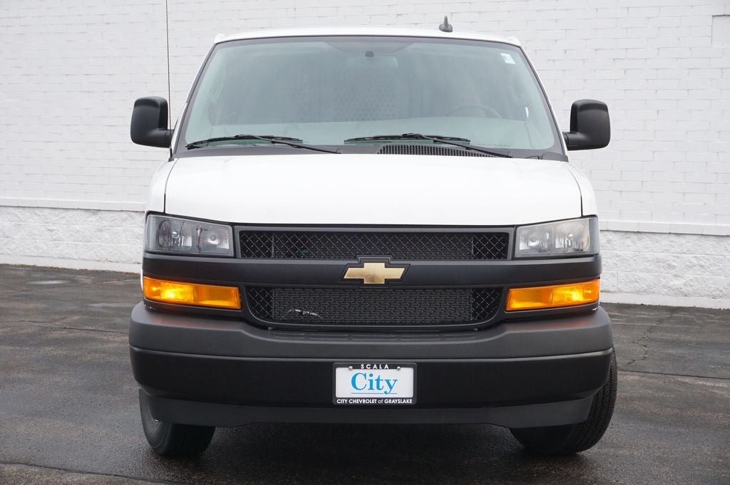 2025 Chevrolet Express 3500 Work Van Cargo
