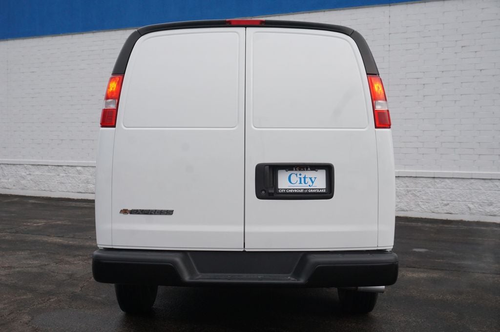 2025 Chevrolet Express 3500 Work Van Cargo