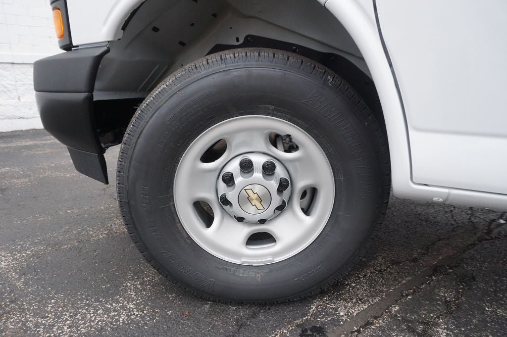 2026 Chevrolet Express 3500 Work Van Cargo