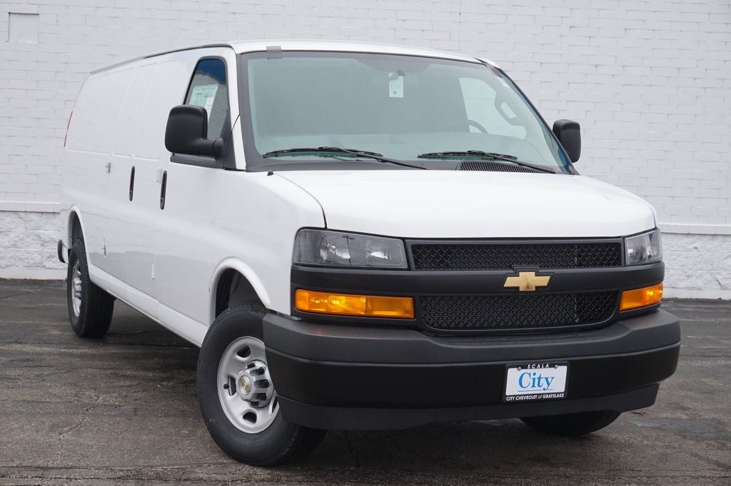 2026 Chevrolet Express 3500 Work Van Cargo