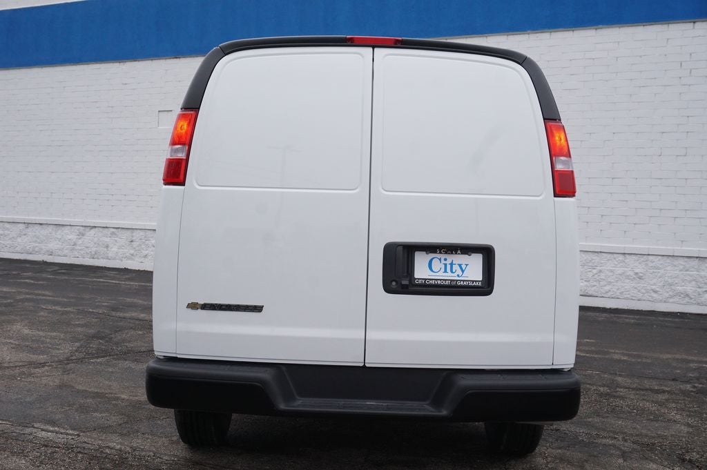2026 Chevrolet Express 3500 Work Van Cargo