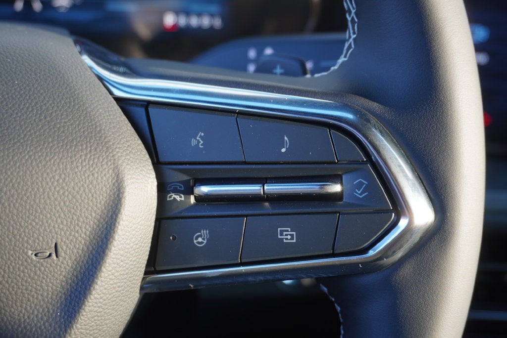 2027 Chevrolet Traverse LT 1LT