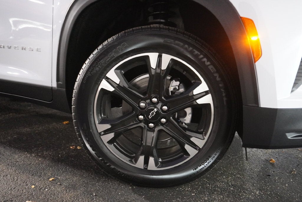 2027 Chevrolet Traverse LT 1LT
