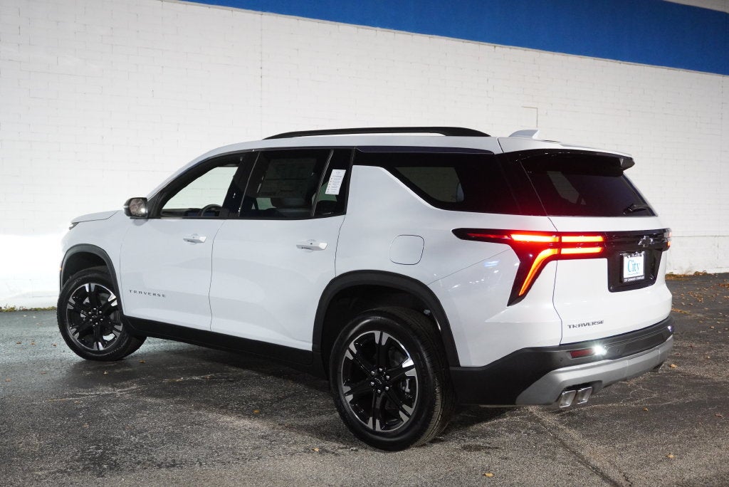 2027 Chevrolet Traverse LT 1LT