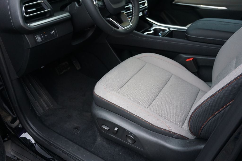 2025 Chevrolet Traverse LT 1LT