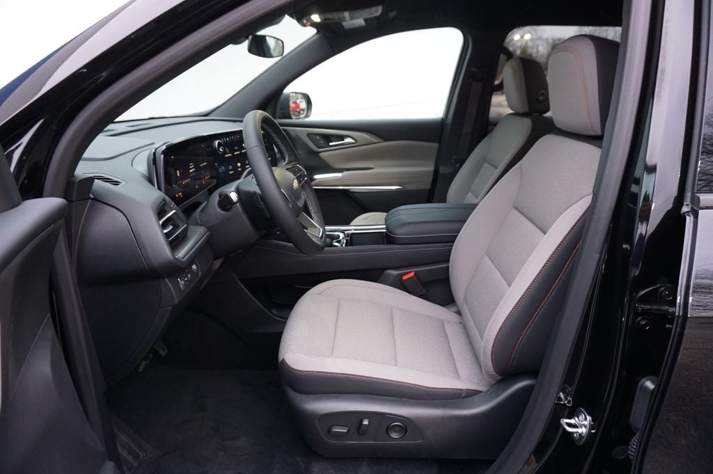 2025 Chevrolet Traverse LT 1LT