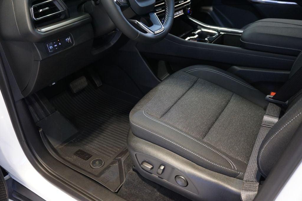 2025 Chevrolet Traverse LT 1LT