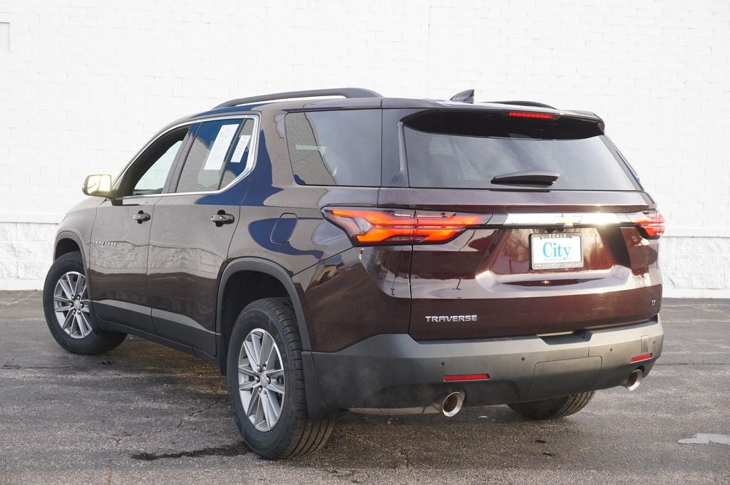 2023 Chevrolet Traverse LT Leather