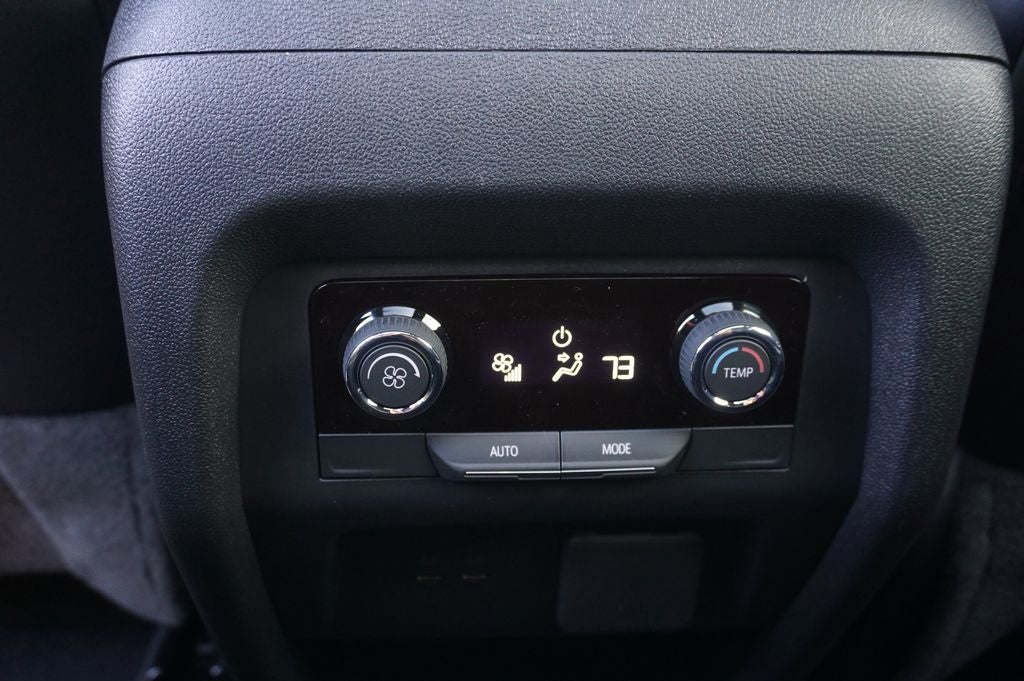 2026 Chevrolet Traverse LT 2LT
