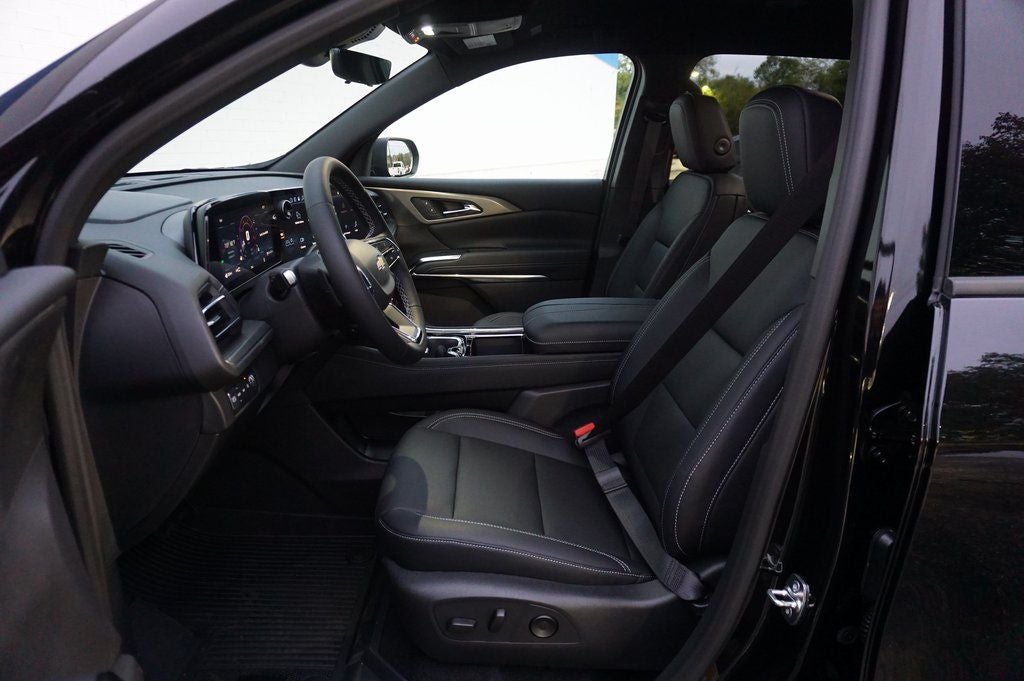 2026 Chevrolet Traverse LT 2LT