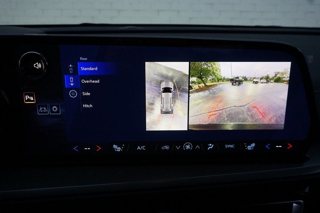 2026 Chevrolet Traverse LT 2LT