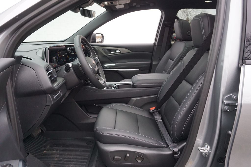 2026 Chevrolet Traverse LT 2LT