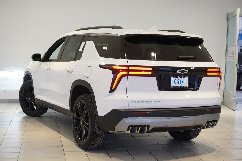 2026 Chevrolet Traverse LT 2LT