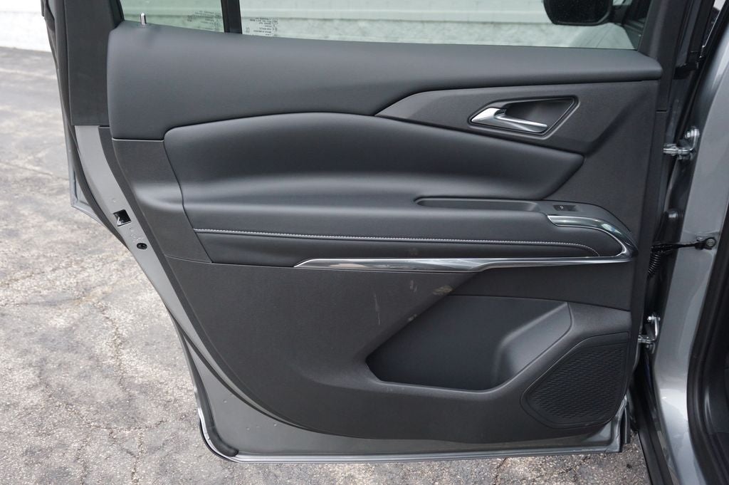 2026 Chevrolet Traverse LT 2LT