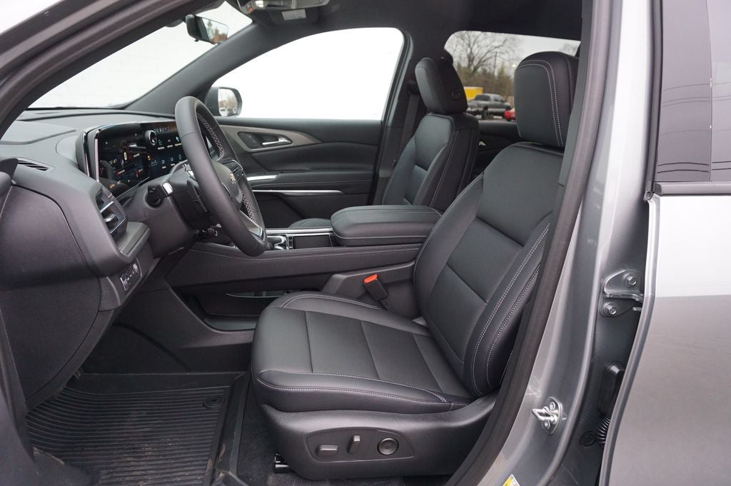 2026 Chevrolet Traverse LT 2LT