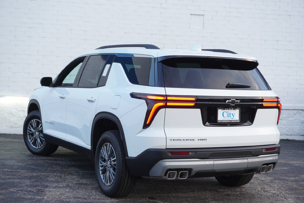 2027 Chevrolet Traverse LT 2LT