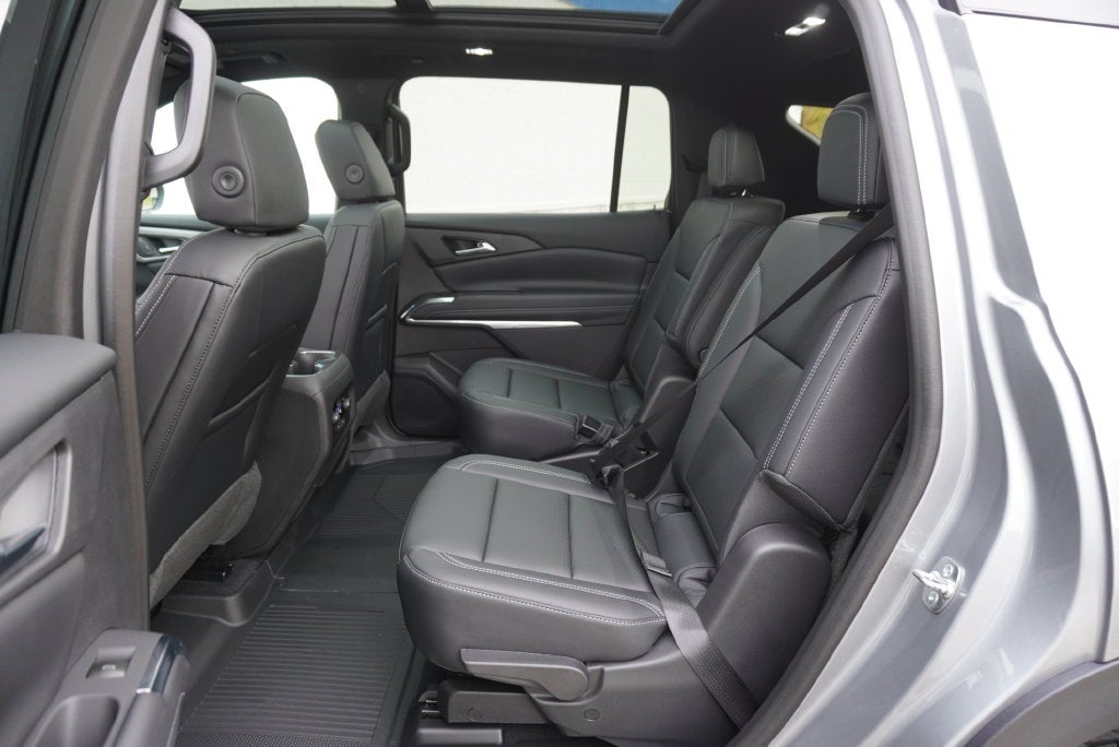2027 Chevrolet Traverse LT 2LT