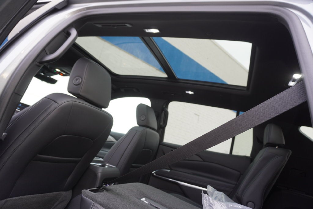 2027 Chevrolet Traverse LT 2LT
