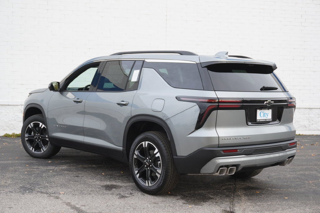 2027 Chevrolet Traverse LT 2LT