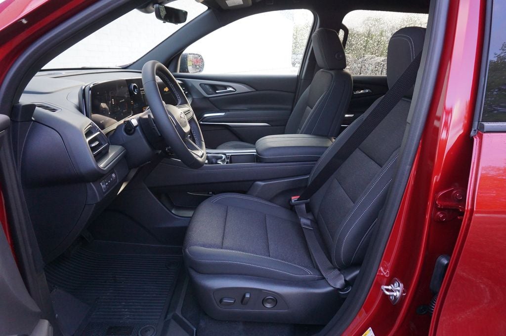2026 Chevrolet Traverse LT 2LT
