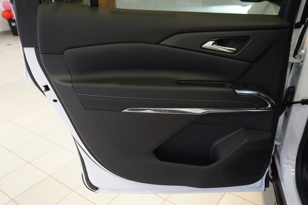 2025 Chevrolet Traverse LT 2LT