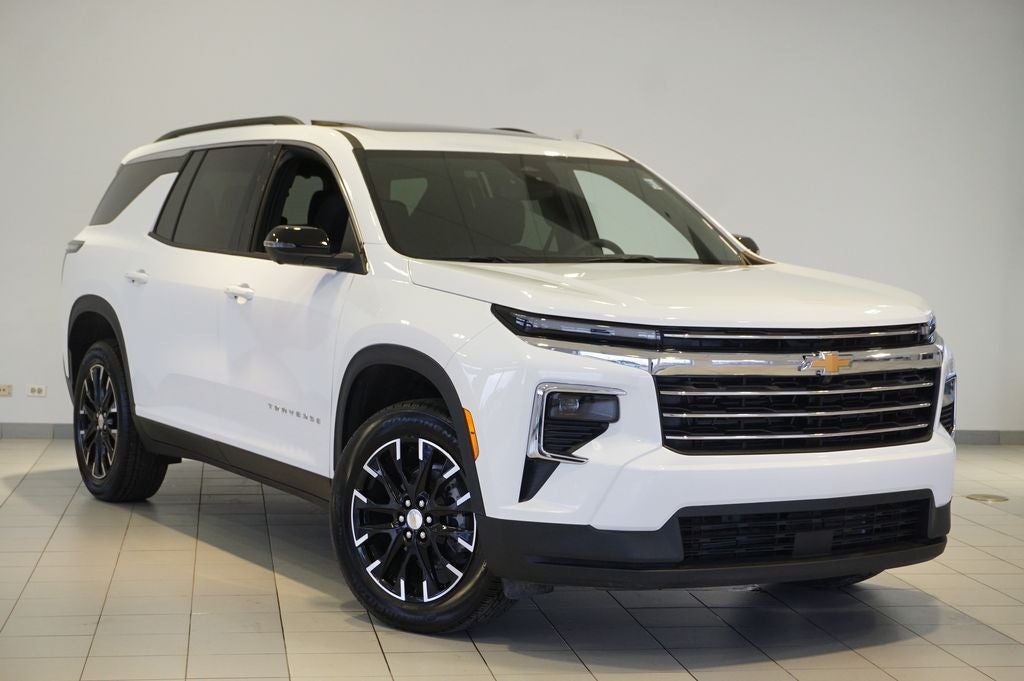 2025 Chevrolet Traverse LT 2LT