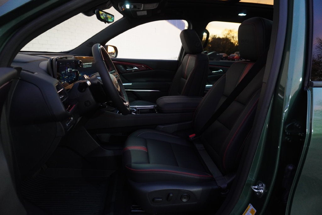 2027 Chevrolet Traverse RS