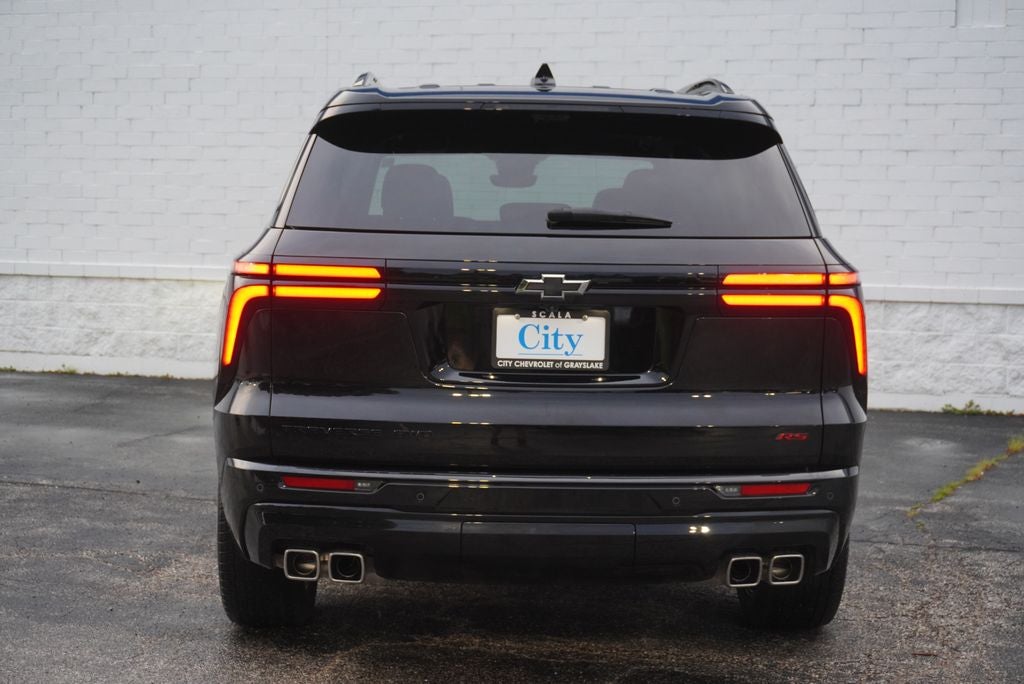 2025 Chevrolet Traverse RS