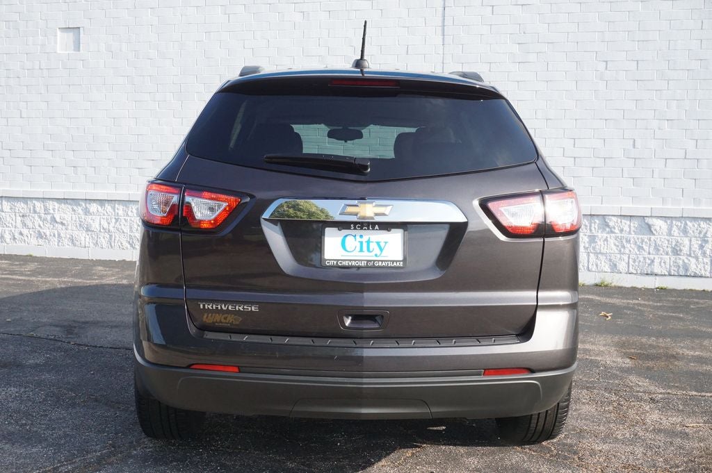 2017 Chevrolet Traverse LS