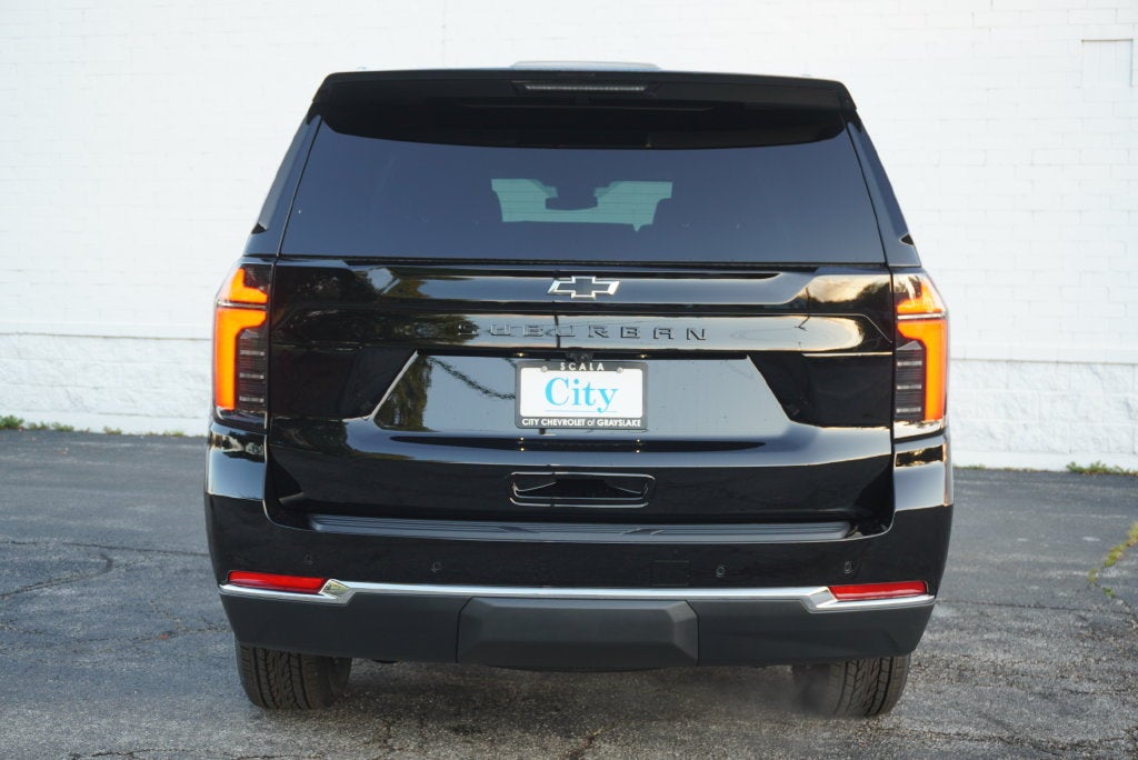 2026 Chevrolet Suburban LS